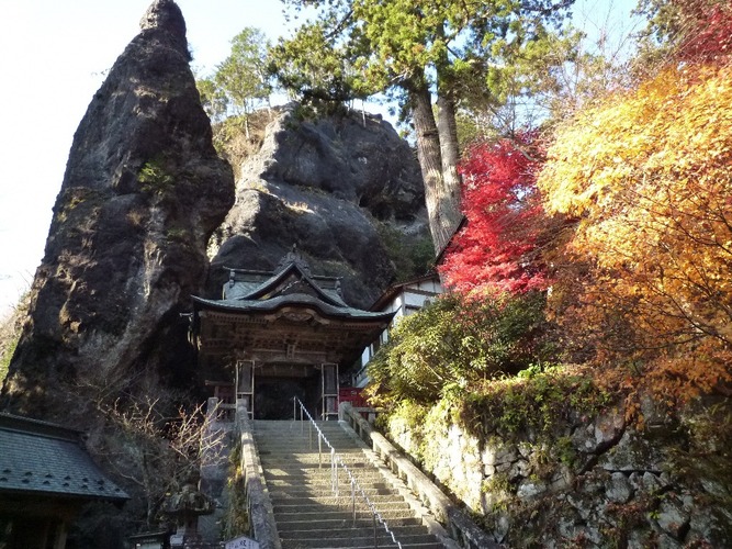 画像　榛名神社の紅葉の様子