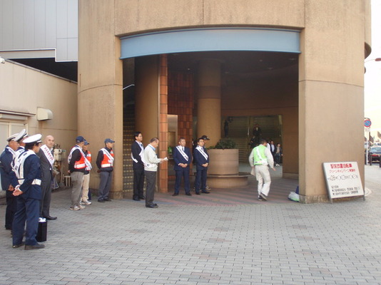 写真　駅前放置自転車クリーンキャンペーン