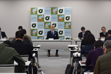 画像　記者会見の様子