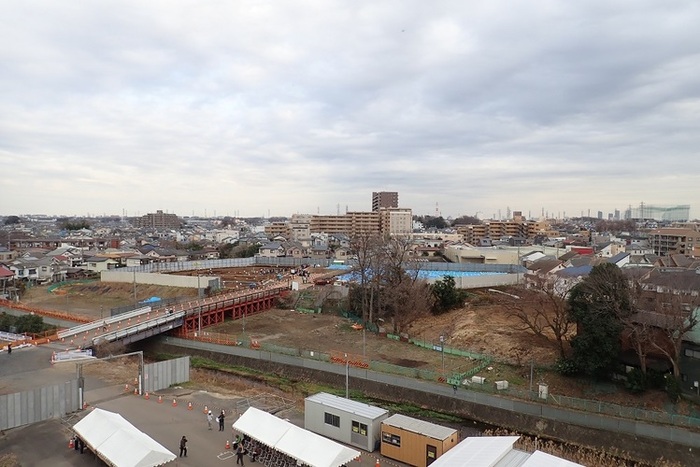 川岸遺跡の発掘現場1（遠景）