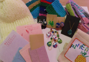 販売会の手作り品の写真